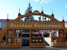 Dresden Striezelmarkt Schild